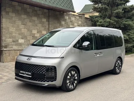 Hyundai Staria 2023 года за 23 700 000 тг. в Алматы – фото 57