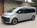 Hyundai Staria 2023 года за 23 700 000 тг. в Алматы – фото 68