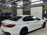 BMW 530 2017 года за 19 500 000 тг. в Караганда – фото 4