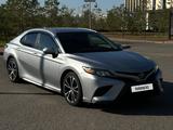 Toyota Camry 2019 года за 12 500 000 тг. в Астана