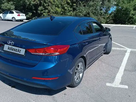 Hyundai Elantra 2016 года за 6 600 000 тг. в Шымкент – фото 4