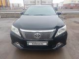 Toyota Camry 2013 года за 10 500 000 тг. в Актобе