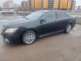 Toyota Camry 2013 года за 10 500 000 тг. в Актобе – фото 5