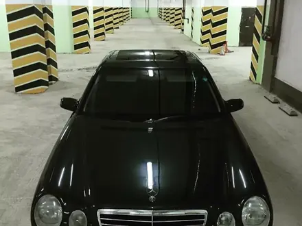 Mercedes-Benz E 240 2000 года за 3 500 000 тг. в Актау