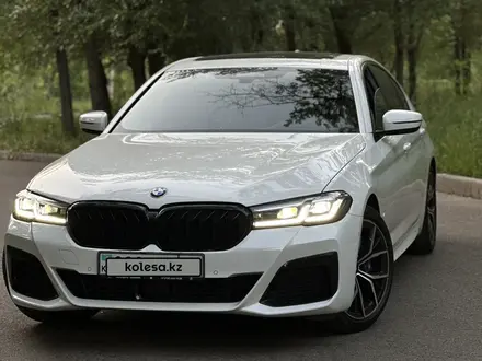 BMW 530 2022 года за 26 500 000 тг. в Алматы – фото 15