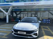 Hyundai Elantra, 2024