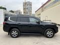 Toyota Land Cruiser 2023 года за 47 500 000 тг. в Актобе – фото 2