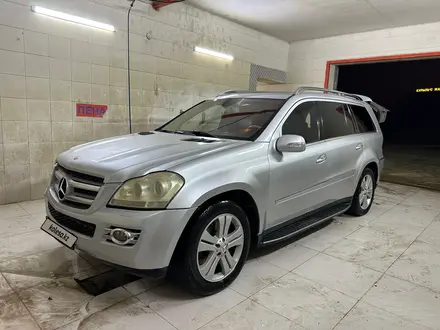 Mercedes-Benz GL 550 2007 года за 7 300 000 тг. в Жанаозен – фото 4