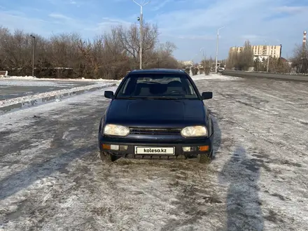 Volkswagen Golf 1992 года за 1 400 000 тг. в Уральск