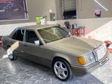 Mercedes-Benz E 230 1992 года за 2 000 000 тг. в Шымкент – фото 2
