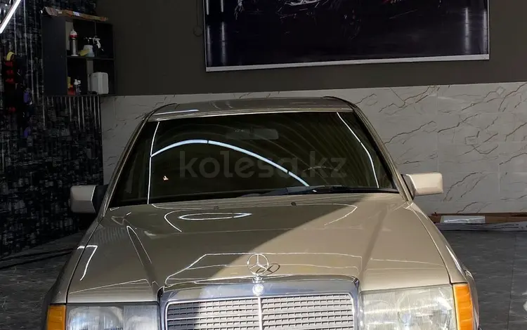 Mercedes-Benz E 230 1992 года за 2 000 000 тг. в Шымкент