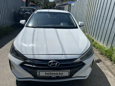 Hyundai Elantra 2019 года за 7 200 000 тг. в Алматы – фото 3