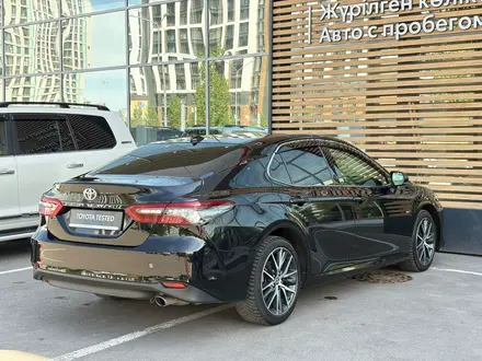 Toyota Camry Luxe 2023 года за 16 100 000 тг. в Астана – фото 18