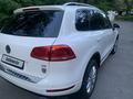 Volkswagen Touareg 2011 года за 13 500 000 тг. в Алматы – фото 5