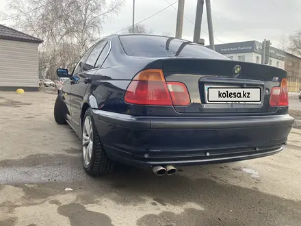 BMW 320 2001 года за 3 800 000 тг. в Павлодар – фото 4