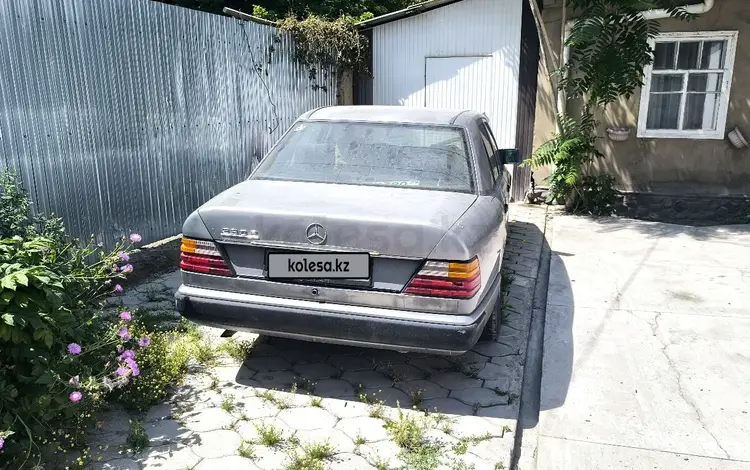 Mercedes-Benz E 230 1989 года за 600 000 тг. в Тараз