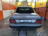 Mercedes-Benz E 260 1991 годаүшін800 000 тг. в Талдыкорган – фото 4