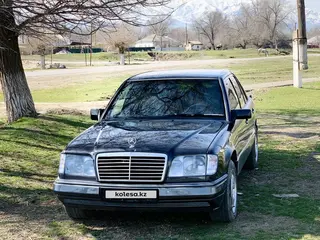 Mercedes-Benz E 280