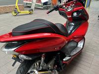 Honda  PCX 150 2018 годаүшін1 700 000 тг. в Алматы