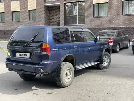 Mitsubishi Montero Sport 2001 года за 2 350 000 тг. в Караганда – фото 4