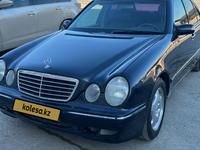 Mercedes-Benz E 320 2001 годаfor4 200 000 тг. в Жанаозен