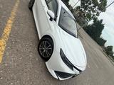 Toyota Camry 2018 годаүшін9 500 000 тг. в Алматы – фото 2