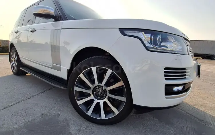 Land Rover Range Rover 2014 годаfor23 500 000 тг. в Алматы