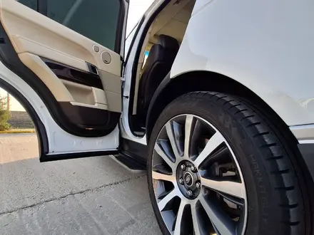 Land Rover Range Rover 2014 года за 23 500 000 тг. в Алматы – фото 10