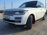 Land Rover Range Rover 2014 года за 23 500 000 тг. в Алматы – фото 2