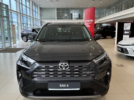 Toyota RAV4 Luxe 2025 года за 22 490 000 тг. в Астана – фото 2