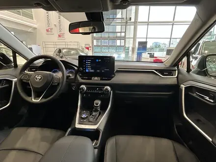 Toyota RAV4 Luxe 2025 года за 22 490 000 тг. в Астана – фото 12