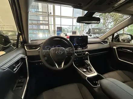 Toyota RAV4 Luxe 2025 года за 22 490 000 тг. в Астана – фото 13