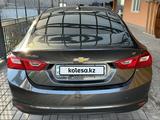 Chevrolet Malibu 2018 годаүшін7 400 000 тг. в Алматы – фото 4