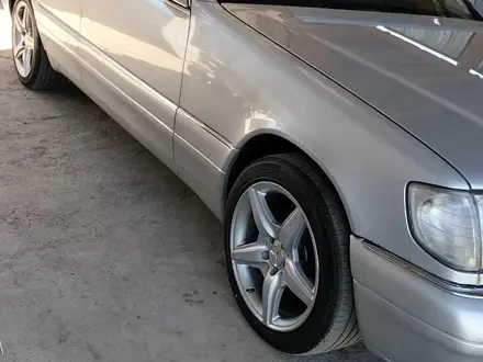 Mercedes-Benz S 320 1997 года за 4 000 000 тг. в Есик – фото 5