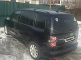 Volkswagen Touran 2010 года за 6 500 000 тг. в Алматы – фото 3