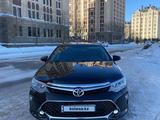 Toyota Camry 2017 годаүшін11 990 000 тг. в Астана – фото 2