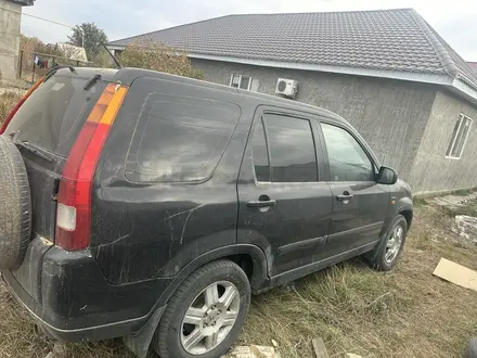 Honda CR-V 2003 года за 3 500 000 тг. в Актобе – фото 2