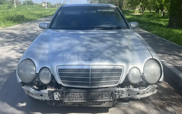 Mercedes-Benz E 200 2001 года за 1 100 000 тг. в Шымкент