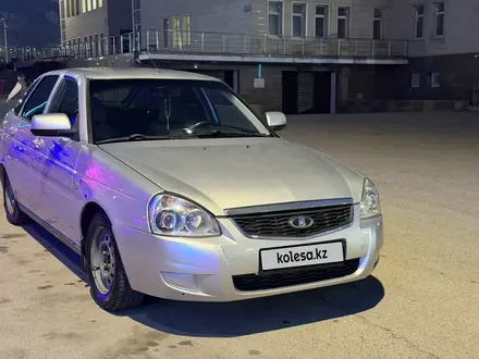 ВАЗ (Lada) Priora 2172 2014 года за 2 500 000 тг. в Алматы – фото 2