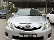 Toyota Camry, 2010