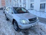 Lexus RX 300 2001 годаүшін5 600 000 тг. в Алматы – фото 2