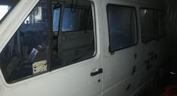 Renault Trafic 1997 года за 1 000 000 тг. в Караганда