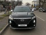 Hyundai Santa Fe 2020 года за 14 300 000 тг. в Алматы