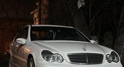 Mercedes-Benz C 200 2002 годаүшін3 500 000 тг. в Петропавловск