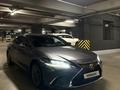 Lexus ES 250 2020 года за 18 500 000 тг. в Алматы – фото 2