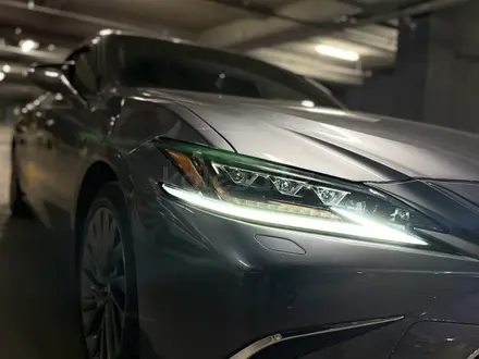 Lexus ES 250 2020 года за 18 500 000 тг. в Алматы – фото 8