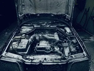 Mercedes-Benz E 320