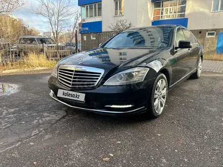 Mercedes-Benz S 300 2010 года за 8 800 000 тг. в Астана – фото 2