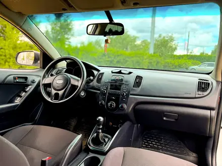 Kia Cerato 2013 года за 3 000 000 тг. в Актобе – фото 13