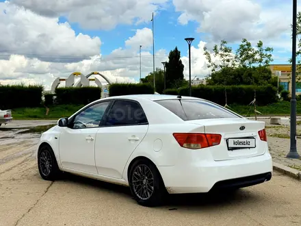 Kia Cerato 2013 года за 3 000 000 тг. в Актобе – фото 6